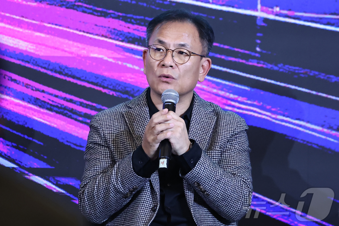 [MWC2025] 발언하는 하민용 SK텔레콤 AI 데이터센터(DC) 사업부장