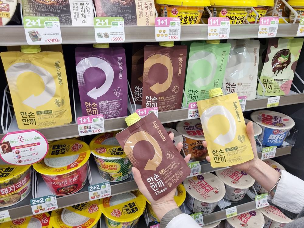 CU 한손한끼 싹쓸이하는 외국인…매출 22% 급증
