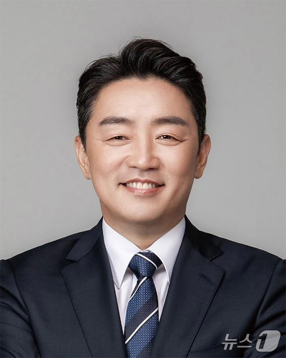 이재명 대통령, 비서실장에 강훈식 임명