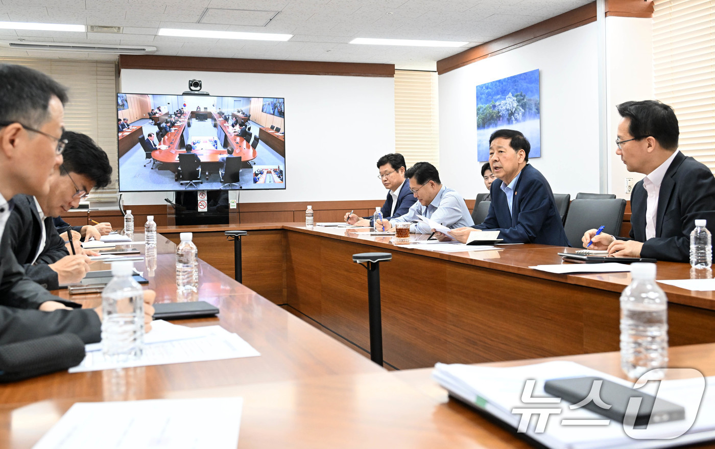 구윤철 경제부총리, 확대간부회의 주재