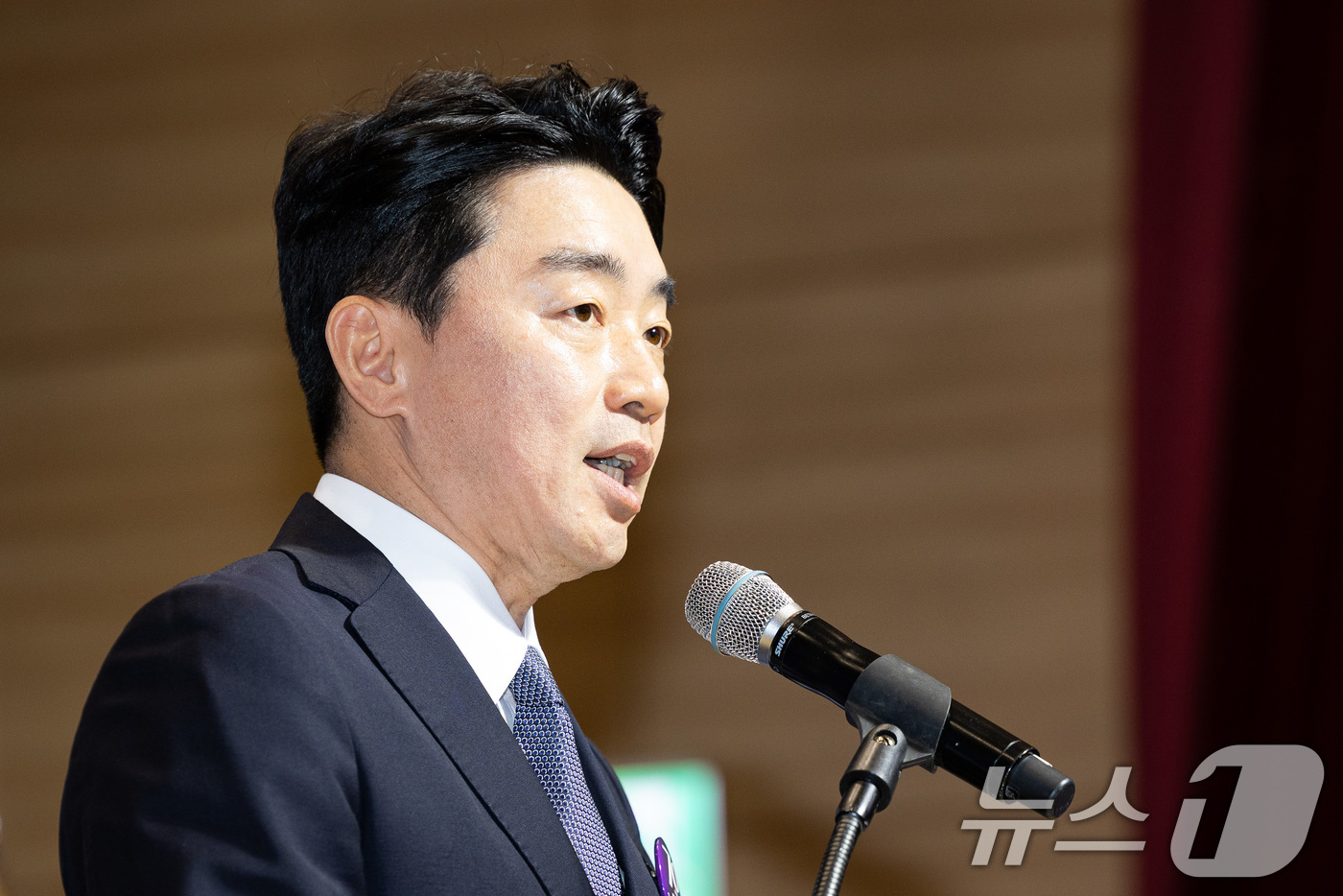 이재명 대통령 축사 대독하는 강훈식 비서실장