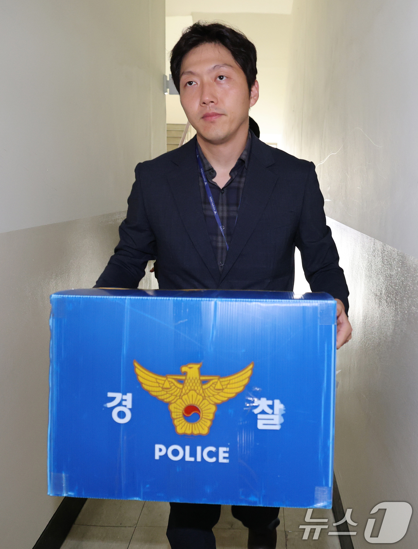 경찰, 배터리 이관 작업 업체 압수수색