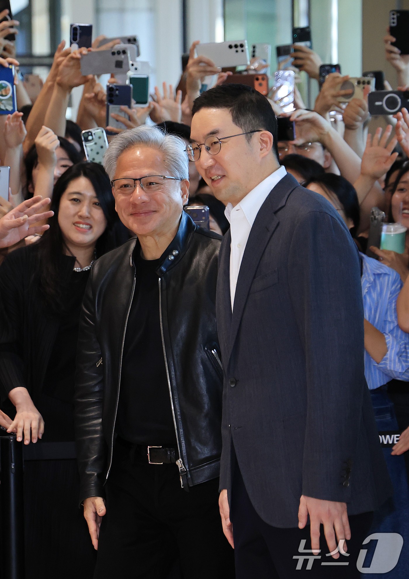 LG 방문한 '젠슨 황'