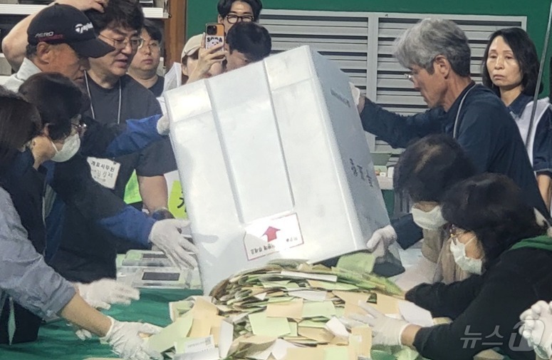 '선관위 실수' 또 나왔다…경기교육감 선거 '득표 입력 오류'