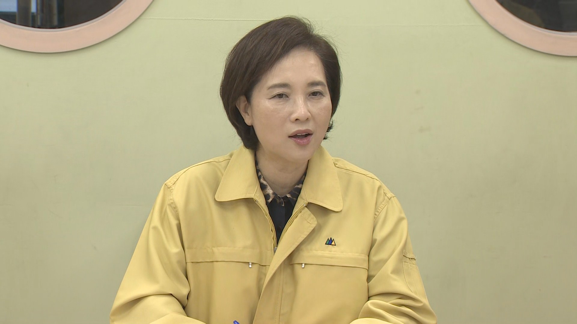 유은혜 "등교 후 방역 보완대책 적극 제안해달라"