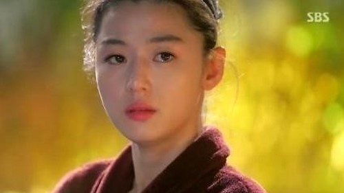 전지현 고백, 김수현 향해 나 여자로 어떻게 생각해?