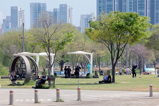 전국 맑고 강한 바람…낮 최고기온 17~26도