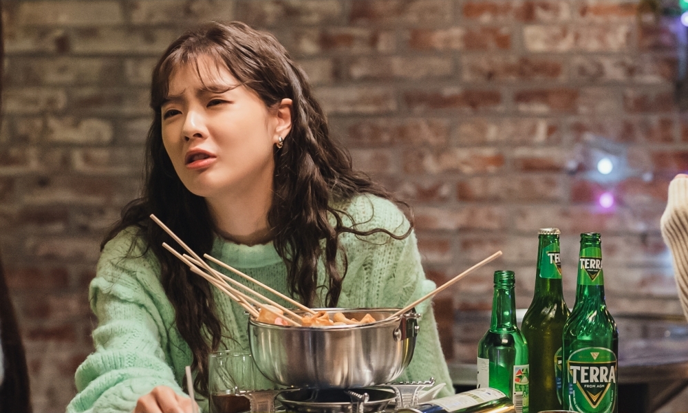 티빙 술꾼도시여자들2 이선빈 안소희 작가, 승진한다