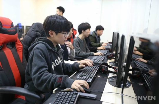 [뉴스] 당신의 실력은 과연? 서울게임아카데미, 프로게임단 입단테스트 진행