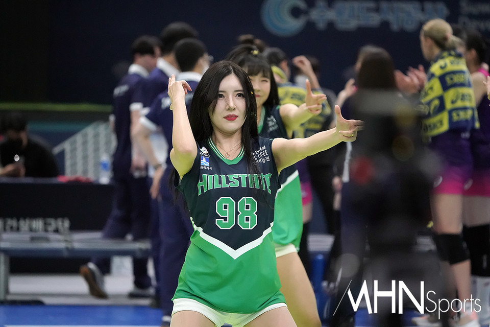 [Ms포토] 현대건설 치어리더 열정적인 응원