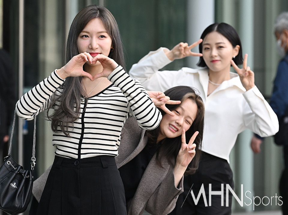 [Ms포토] 소연-정지소-흰 귀여움 배가 되는 현장!