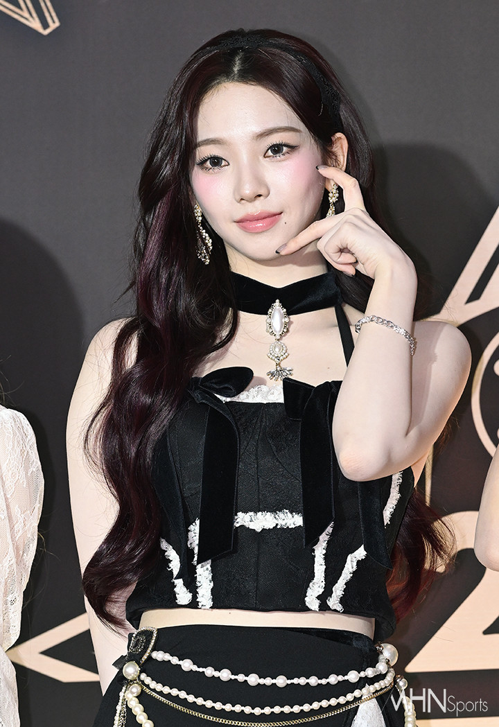 에스파 카리나, 한 번만 봐도 인정할걸? 카리나는 신이다...여신