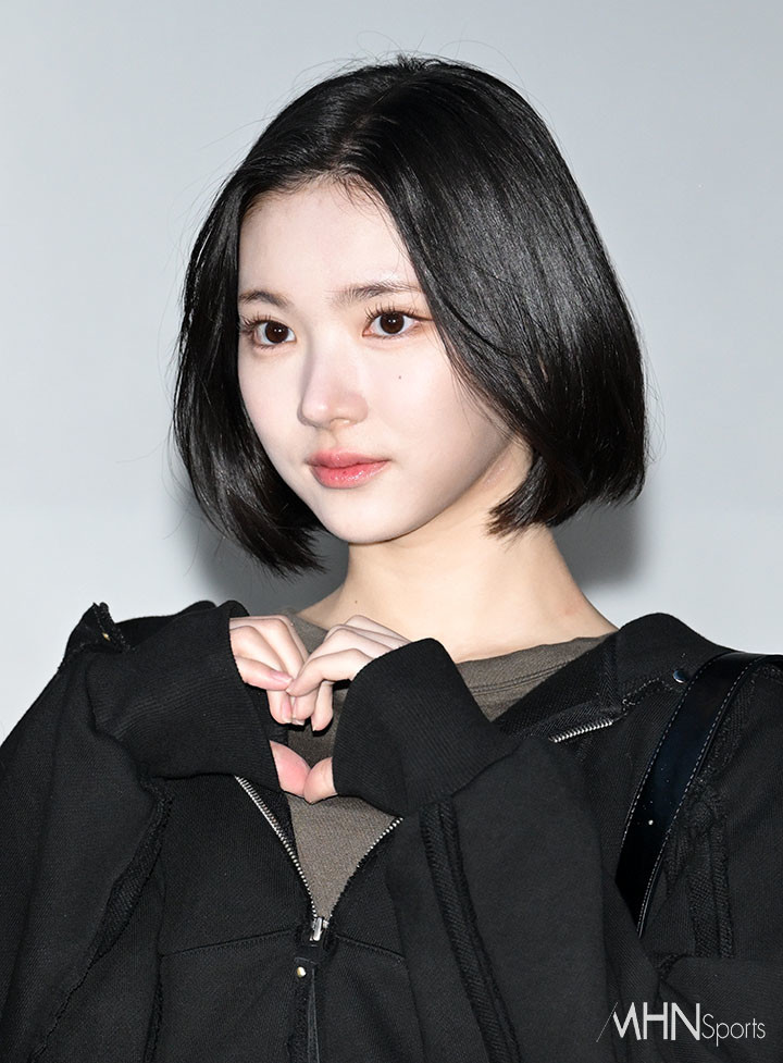 [포토] 하츠투하츠 지우 러블리한 단발