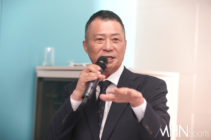 [mhn포토] 인사말 하는 쥬간도그룹 정연석 회장