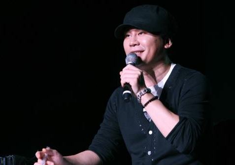 [속보] 양현석 “오늘 부로 YG 모든 직책, 업무 내려놓는다”