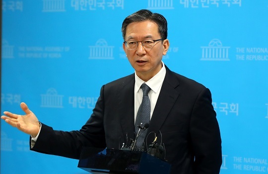 정성호, 국회의장 후보 사퇴…추미애·조정식은 단일화 논의