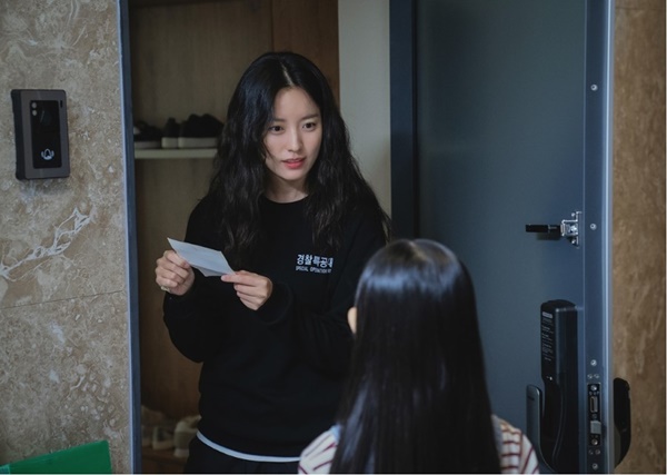 해피니스 판타지와 동질 사이에 마주한 밀착감