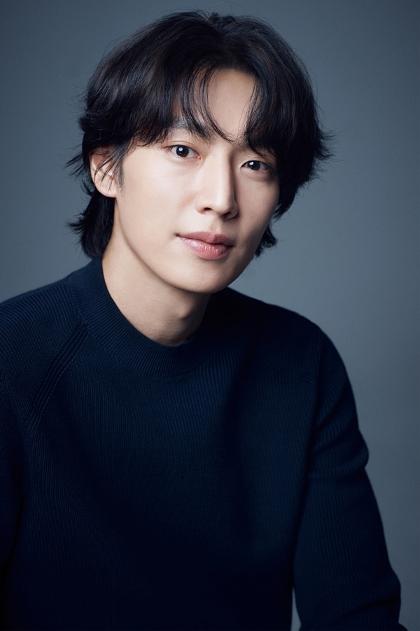 '미혼남녀' 이기택, 박성훈과 극명한 대비의 '도파민 연하남'