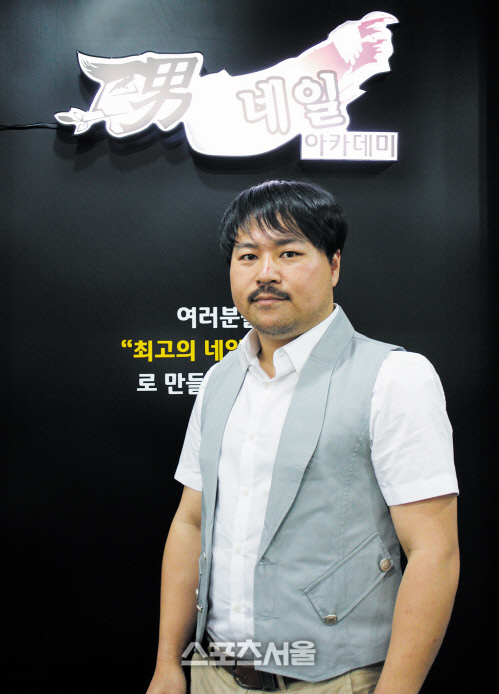 전국 32개 네일숍, 차별화된 서비스로 명성