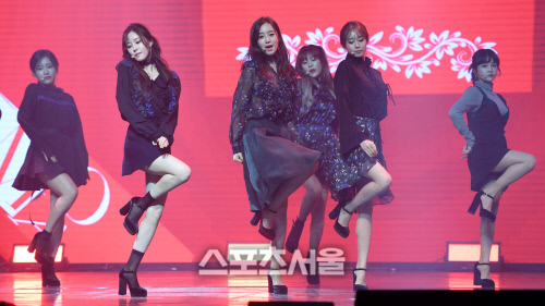 [SS포토]지연, 티아라의 얼굴 담당입니다