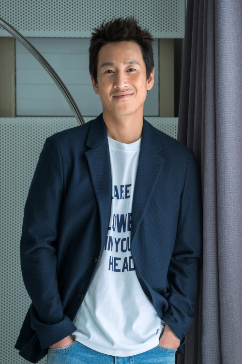 [SS인터뷰②]이선균 응답하라 보며 커피프린스 생각나 공유한테 전화했다