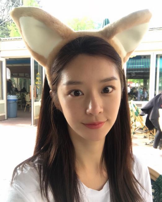 '역대급 증명사진'으로 화제가 된 모델, 알고 보니…