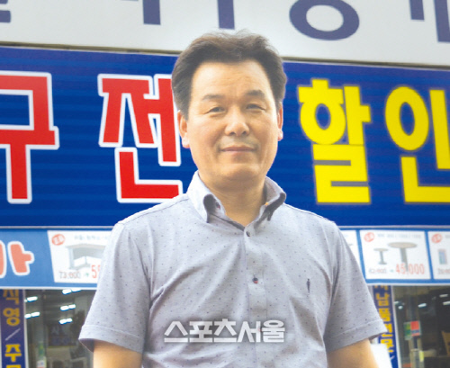 고품질 실용적 사무용가구 전문기업, 종합 사무용가구 할인 백화점