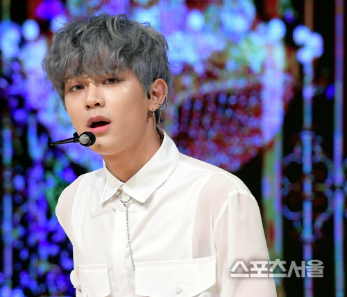 [SS포토] 헤일로 오운, 로맨틱 눈빛!