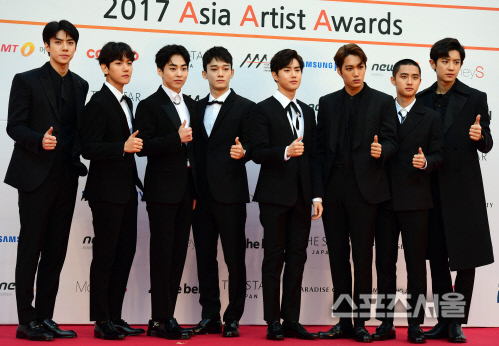 [SS포토] 엑소, 여전히 최강 인기몰이