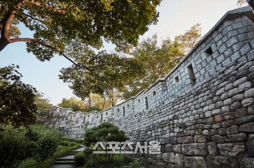 호텔신라, 한양도성 다산성곽길 해설 투어 프로그램 진행