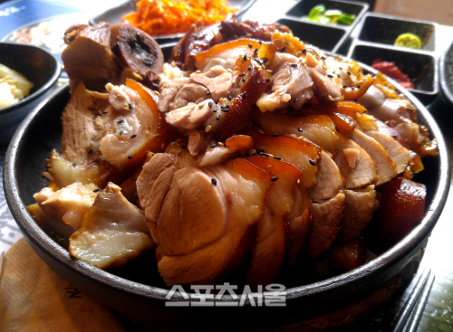 [핵ZONE맛집]저녁마다 날 짓밟는 여름철 입맛의 점령군, 돼지족발