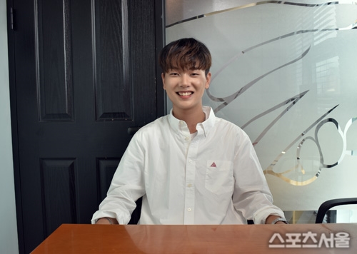 [SNS핫스타] 화니 성별 뛰어넘는 뷰티 크리에이터 1인자 될래요