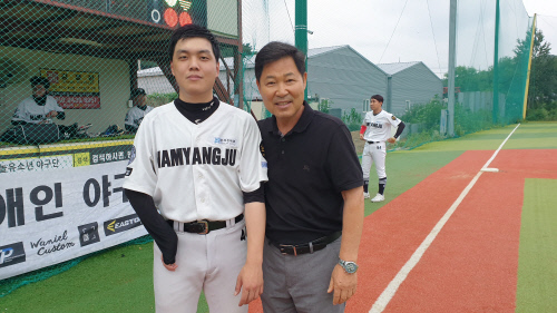 한국의 짐 에버트 투수를 보며[헐크의 일기]