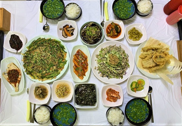 [스포츠서울 소비자만족대상: 섬진강뚝배기재첩식당] 하동 재첩특화마을에서 맛보는 특별한 섬진강 재첩 한상