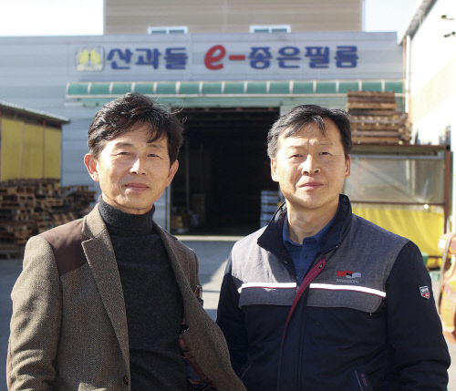 농업용 필름 연구·개발, 신제품 출시로 업계 발전 주도