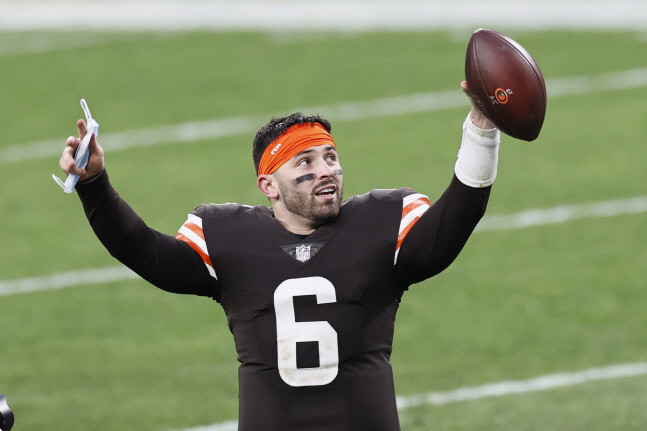 클리블랜드 시민들 NFL 브라운스 18년 만의 PO 진출에 열광