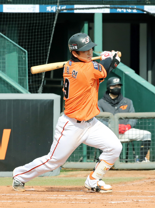 박정현 끝내기포, 한화 수베로호 LG 꺾고 KBO 공식 경기 첫 승[SS현장]