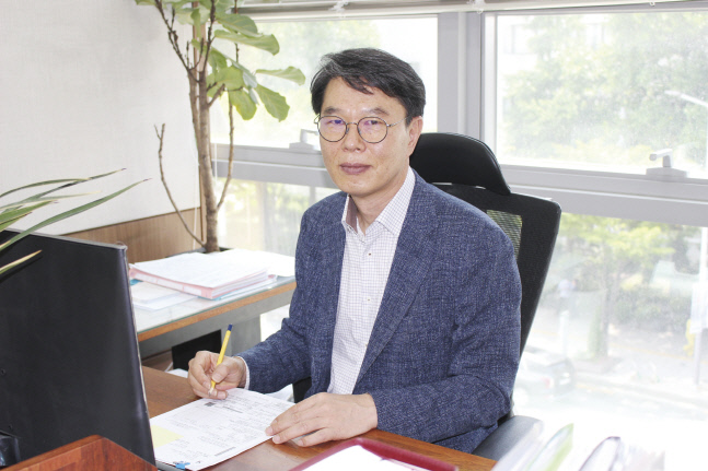 세무학 연구와 풍부한 실무 경력, 절세 플랜 및 종합 세무 서비스 제공