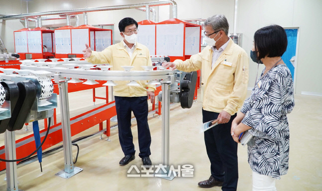 나주시, 금천농협APC 준공...고품질 나주 배 선별·유통