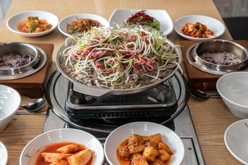 [스포츠서울 고객신뢰도대상: 광양불고기집] 경기도 연천 여행에서 맛보는 광양불고기 정식