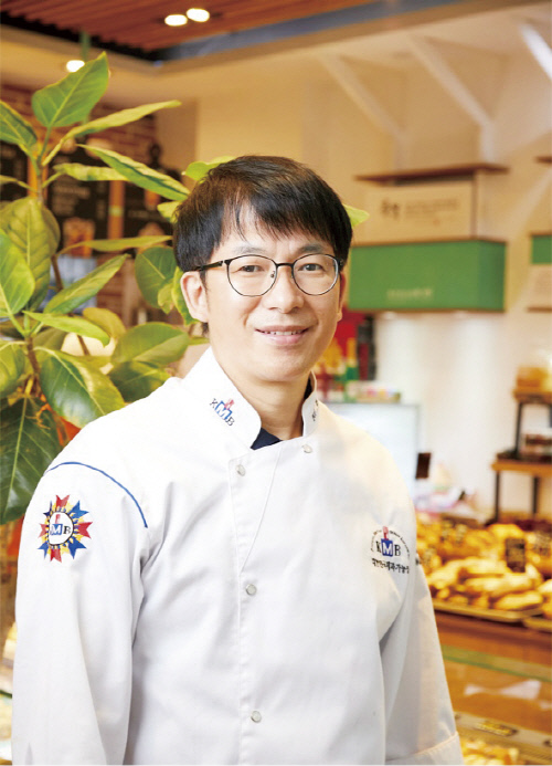 천연발효종 만들어진 건강빵, 지역 명물 베이커리 명성 얻어