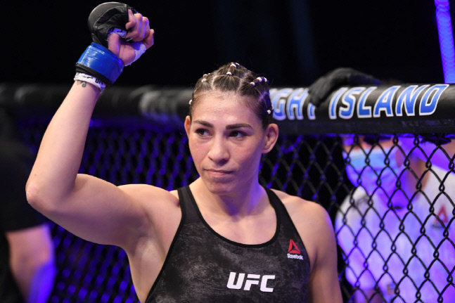 [단독인터뷰] 타이틀샷을 겨냥하는 UFC 랭킹4위 이레네 알다나, 한국은 굉장히 흥미로운 나라!