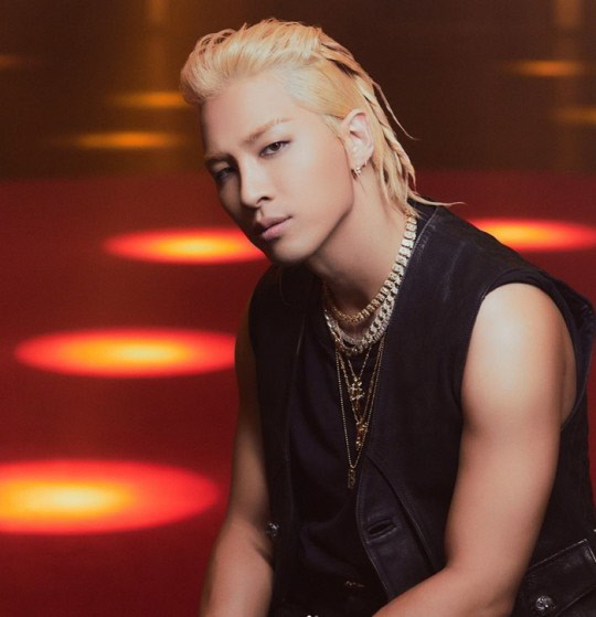 YG 떠난 태양, 더블랙레이블 이적 후 새 프로필 공개