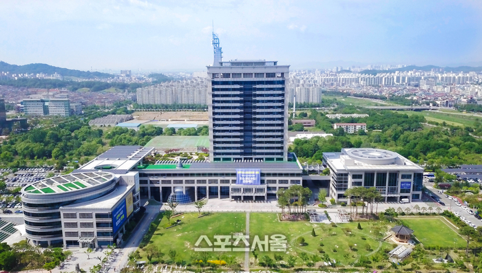전북도, 익산 학호마을 축사 매입 속도...생태복원 명소로 탈바꿈 한다