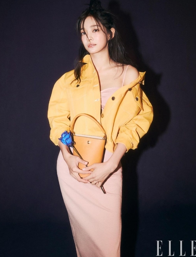 ‘건강미녀’ 김세정, 다이어트 얼마나 한거야? 부러질 듯한 쇄골라인