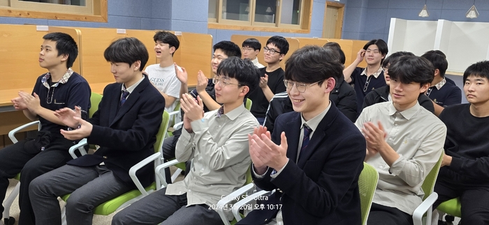 강릉고, 거점형 기숙형고등학교 출발 응원한다!