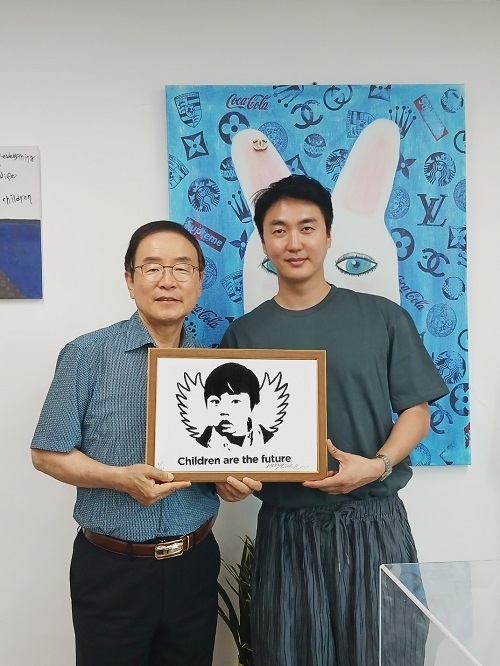 팝 아티스트 배드보스, ‘2024 포항국제아트페어’ 참여