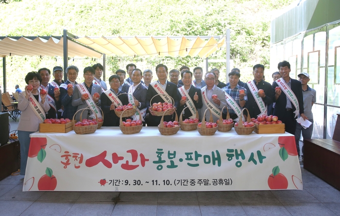 홍천 사과, 서울-양양고속도로 내 홍천휴게소(양방향) 판매행사