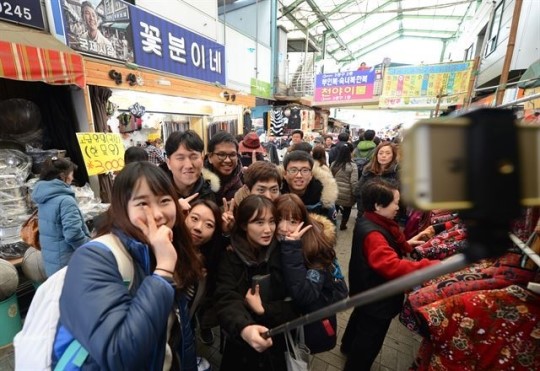 영화 흥행으로 국제시장 인기짱