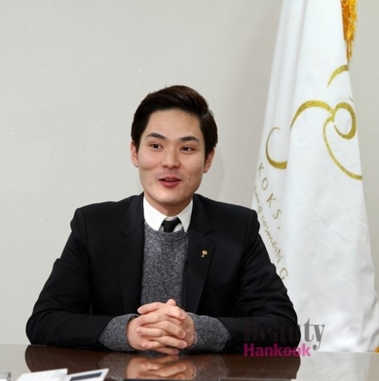 [뷰티한국] 정통한방화장품 효시 백옥생 화장품이 젊어진다